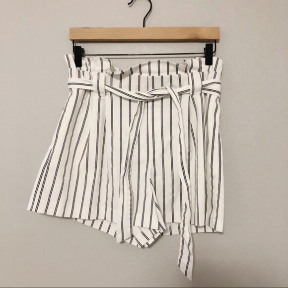 Zara Striped Paper Bag Shorts XS - Picture 2 of 4